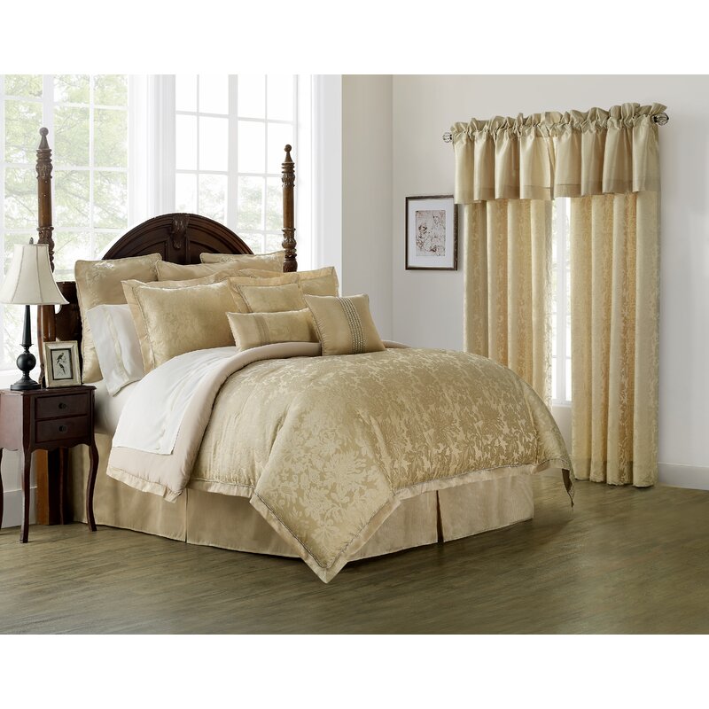 Marquis By Waterford Isabella Reversible Comforter Set & Reviews | Wayfair